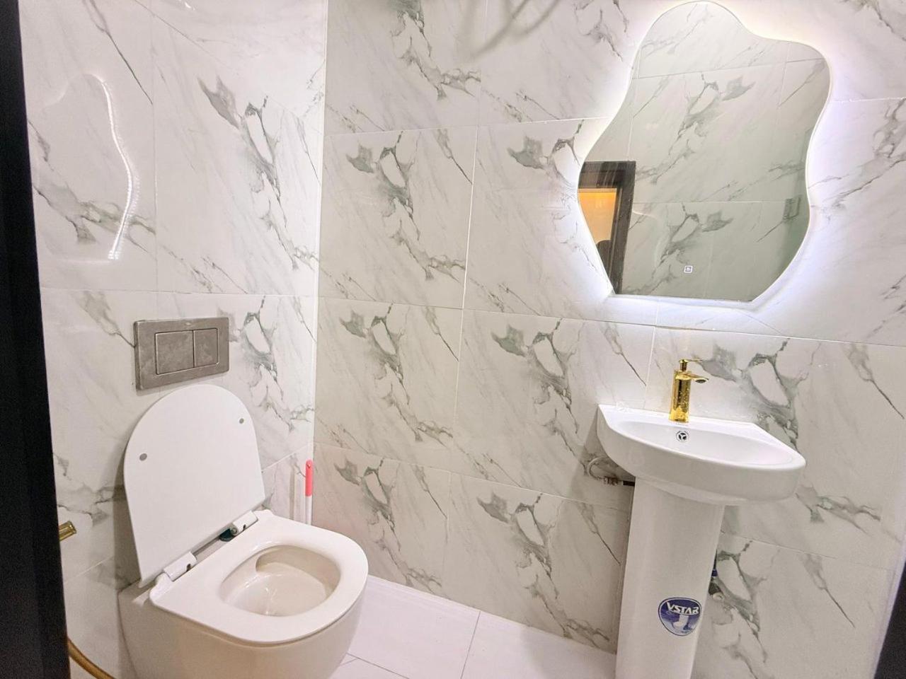 Villa Toscana Luxe Gra Port Harcourt Exterior foto